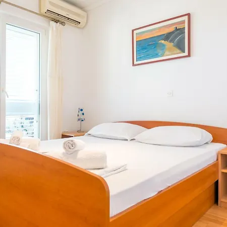 Apartment Miha Marusic *